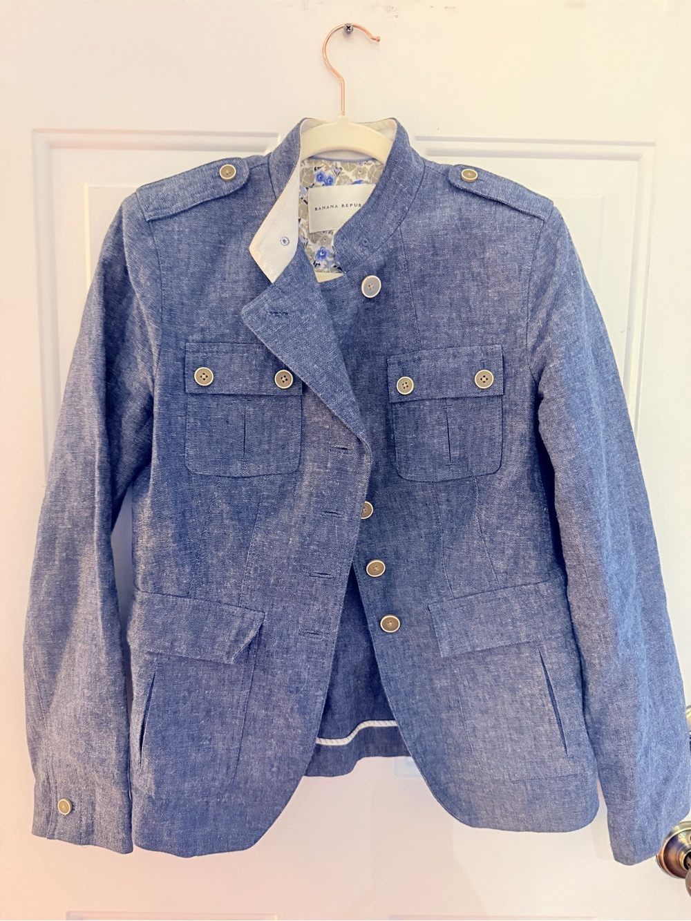 Banana Republic Blue and Beige Floral-Lined Jacket
